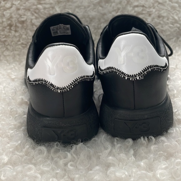 Adidas Y-3 Tangutsu Football Trainer - Picture 6 of 9